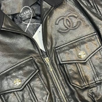 Куртка  женская Chanel Артикул BMS-81193. Вид 3