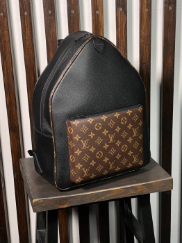 Рюкзак мужской Louis Vuitton Артикул BMS-81865. Вид 1